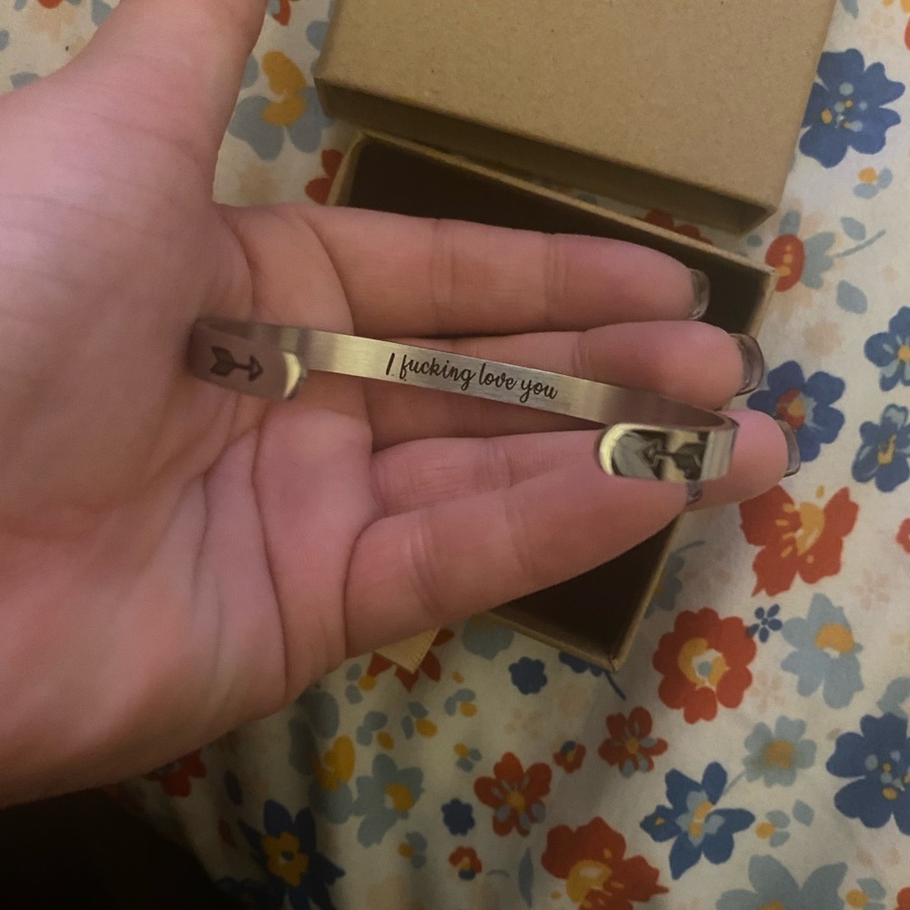 Brand new in package joycuff "I F***ing love you"